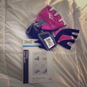 NWT Everlast hand wraps